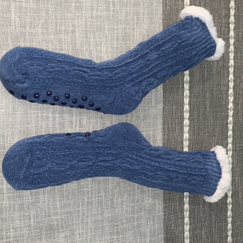 Color- blue. One size fits all